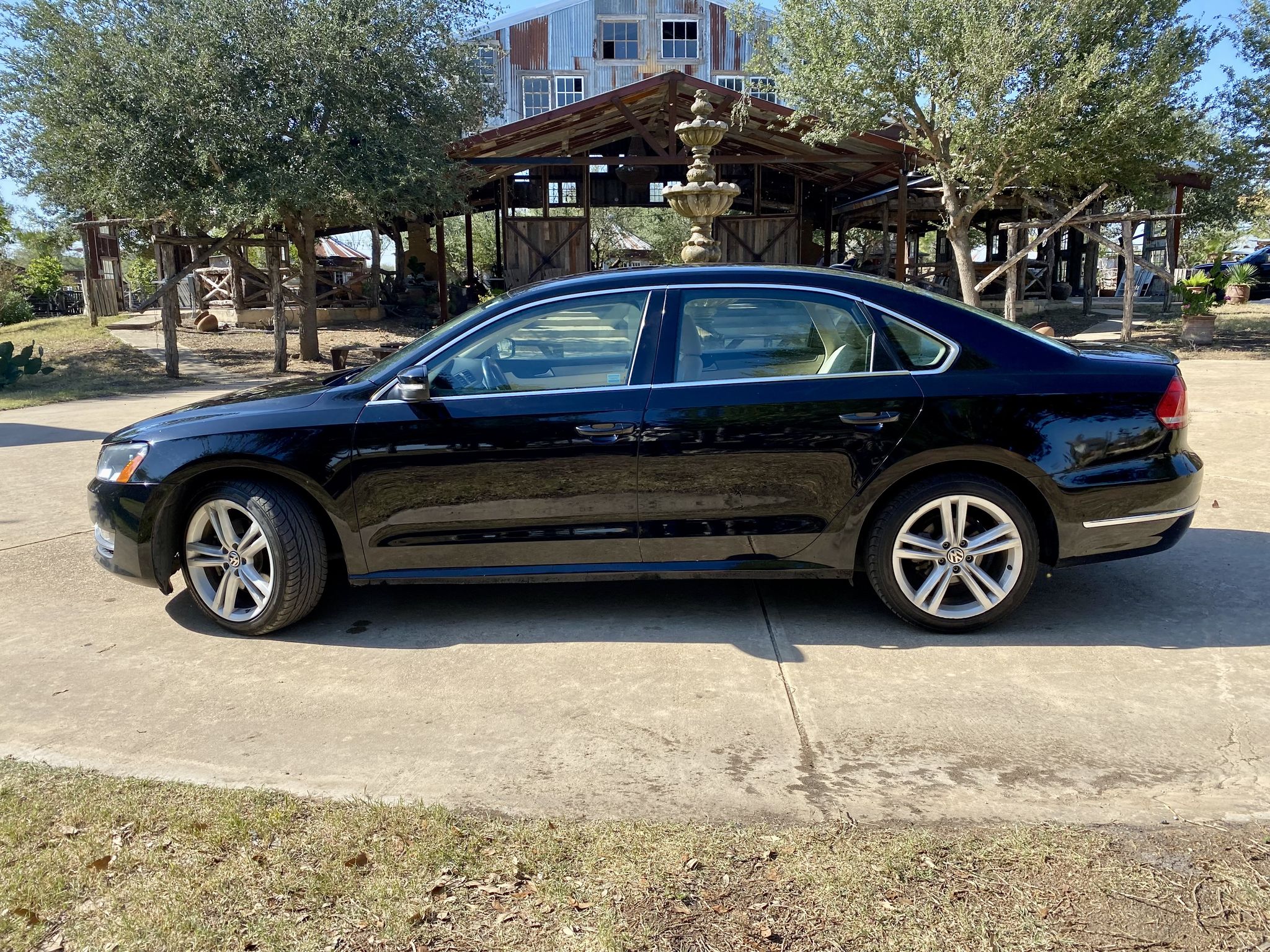2014 VOLKSWAGEN PASSAT TDI SE Diesel
