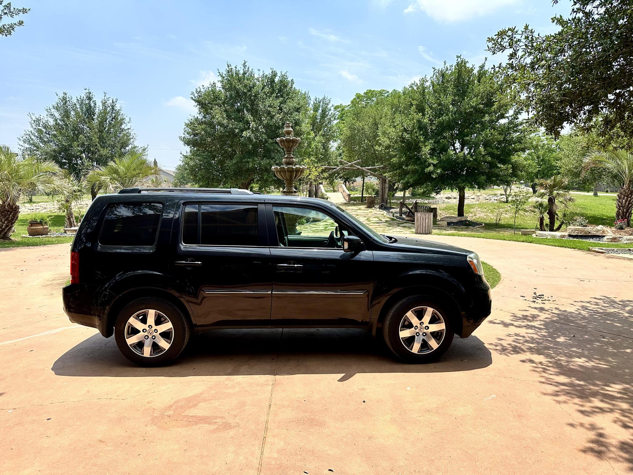 2014 Honda Pilot Touring Sport Suv