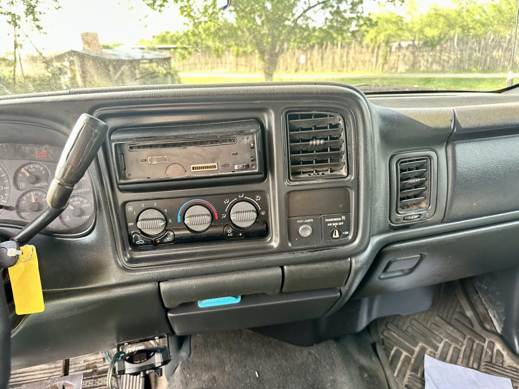 2001 Chevrolet Silverado 2500 Diesel Extended Cab 4x4 Allison Transmission
