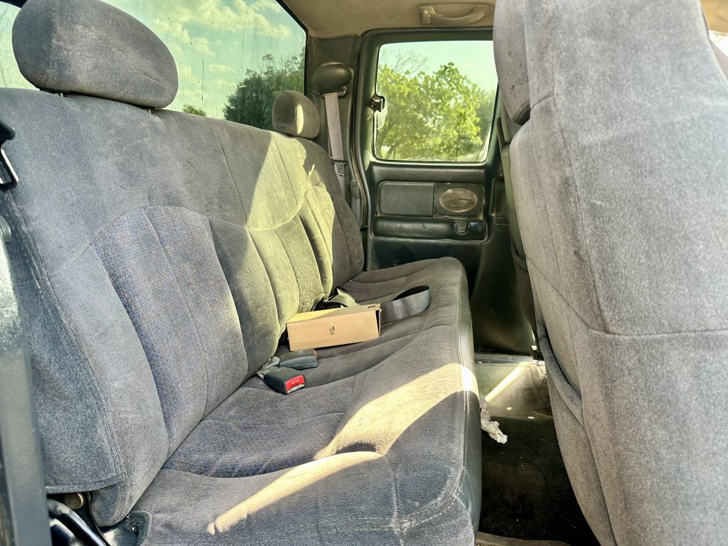 2001 Chevrolet Silverado 2500 Diesel Extended Cab 4x4 Allison Transmission