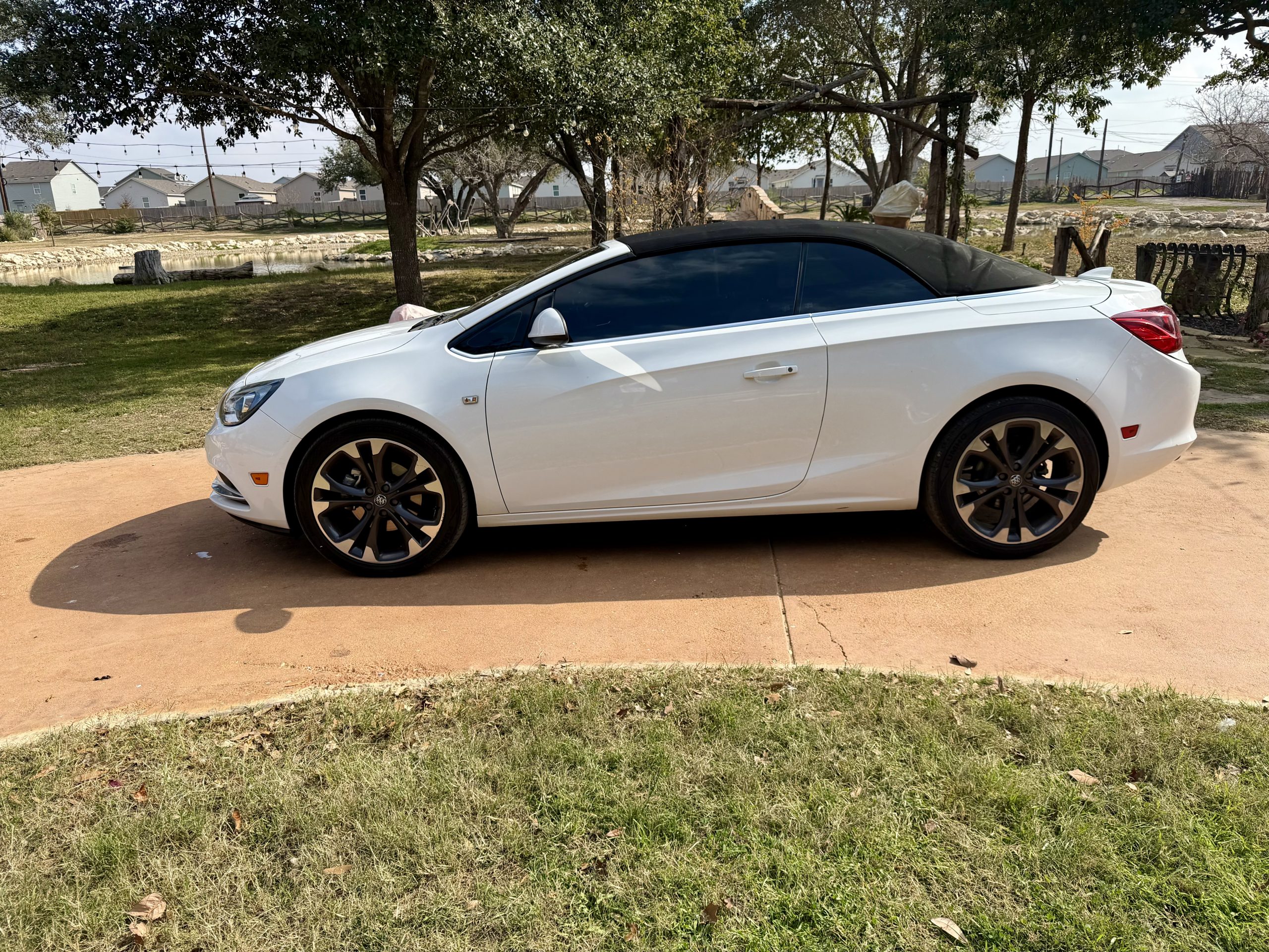 2019 Buick Cascada Premium Convertible
